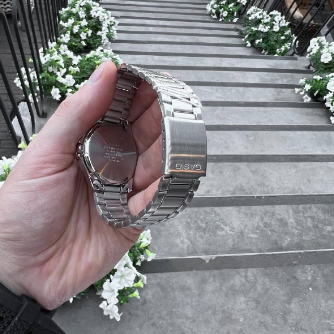 Casio fond Bleu