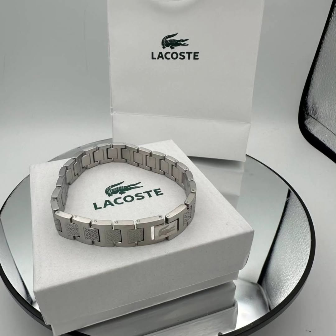 Lacoste (Avec Boite et sachet)