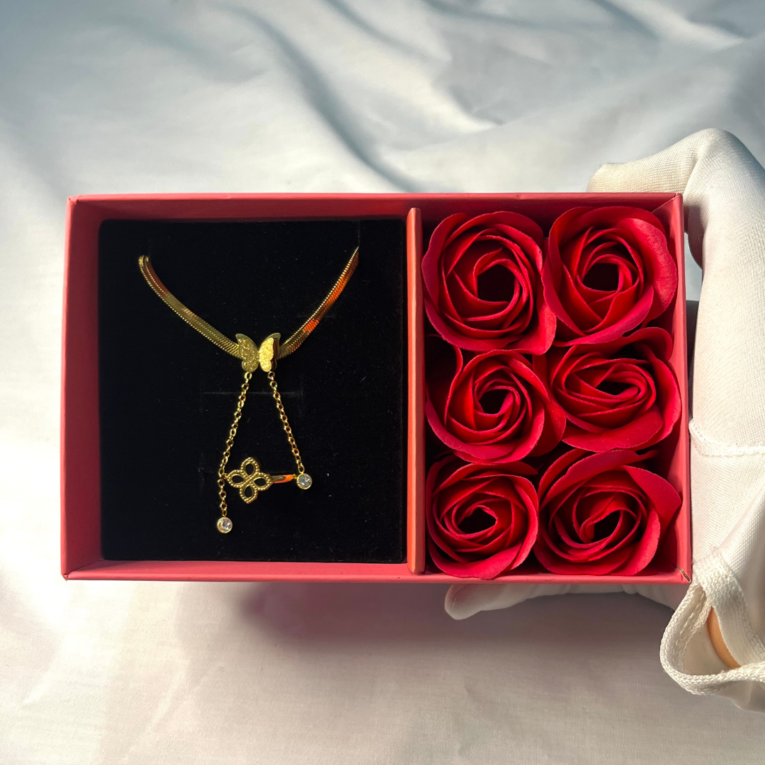 Colier Papillon et bague (prime)
