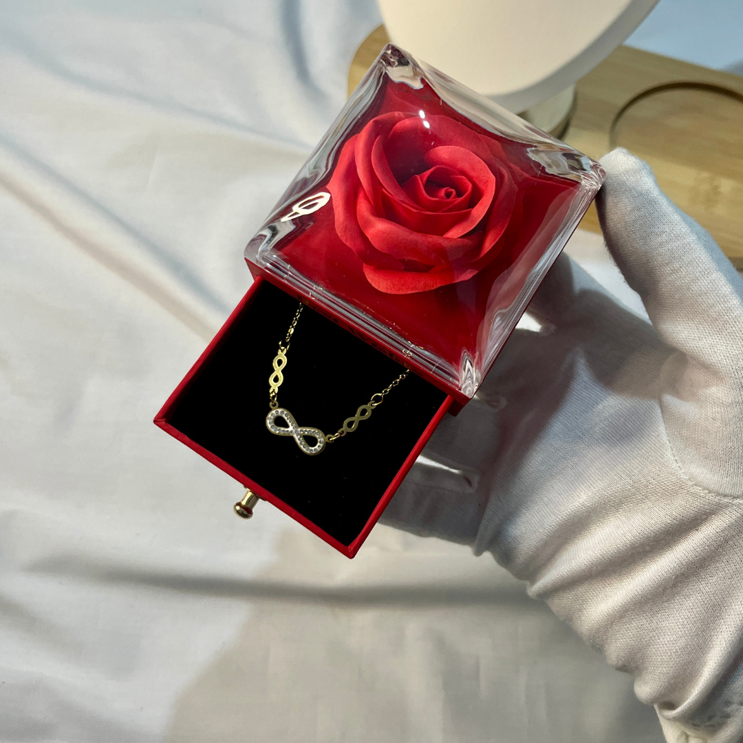 Colier Infinite love