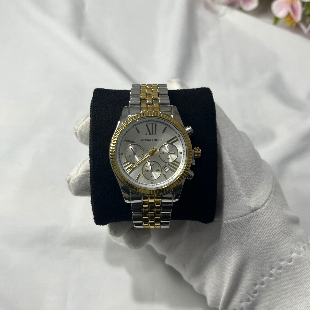 Montre michael kors et colier